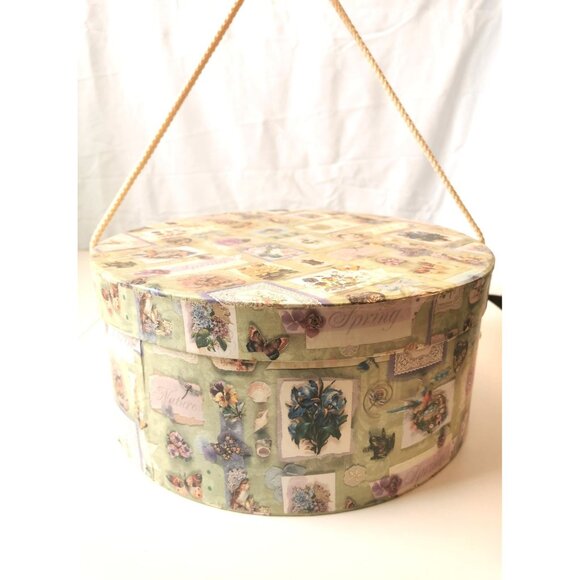 Maxi Size! Vtg Shabby Chic Hat Box Cardboard w/ Rope Handle, 15.25" Floral - Picture 4 of 8